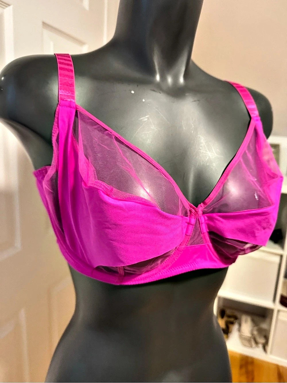 bra - Picture 3 of 5
